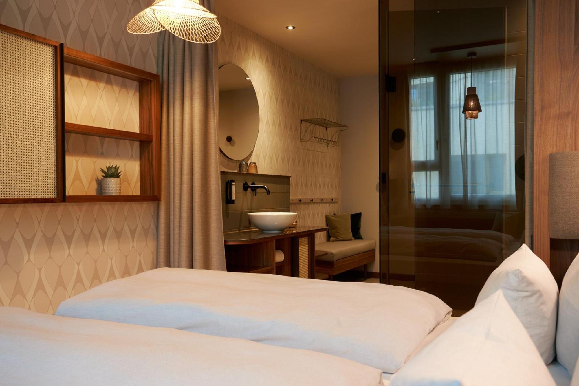 Cocoon Sendlinger Tor Hotell München Exteriör bild